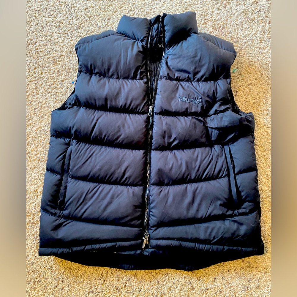 Marmot Puffer Vest - fantastic used condition - super warm and cozy